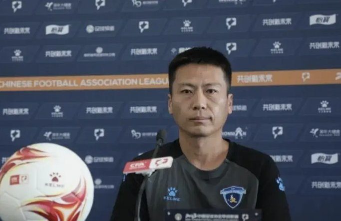 争执升级！中乙球员互骂获处罚，双双禁赛停赛罚款