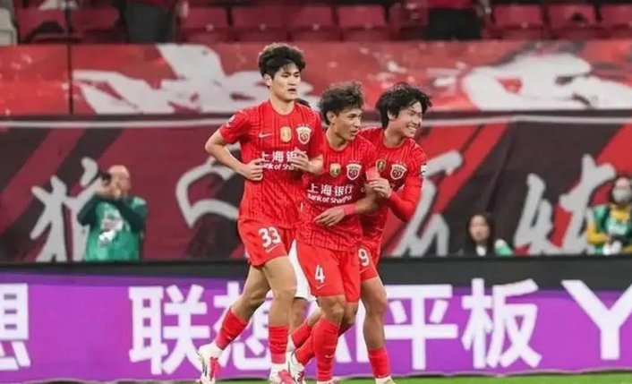 刘祝润倒三角传中，维塔尔破门，海港1-0浙江