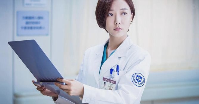 塞内加尔队医妇科背景引争议 足协主席震惊