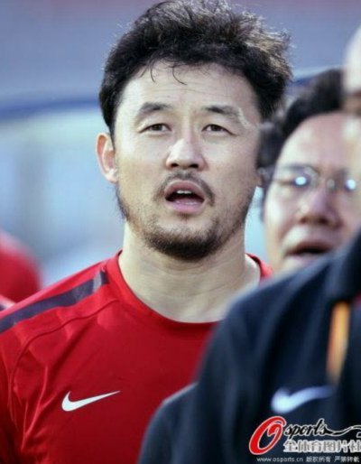 青训之争：孙继海们如何应对董路挑战？