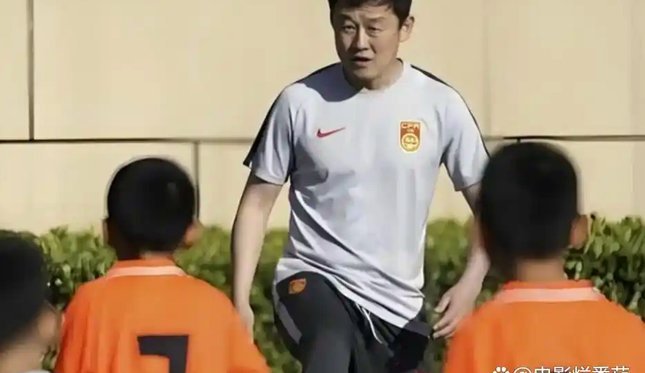 中国足球再陷流量陷阱：董路的投资迷局