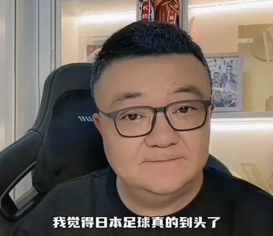 早就说了黑子绞尽脑汁黑半天不如董路自己去暴言暴语坏自己的路人缘