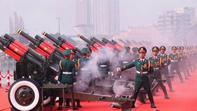 韩媒不满亚洲杯组委会：导弹都炸机场了 还按计划办赛？