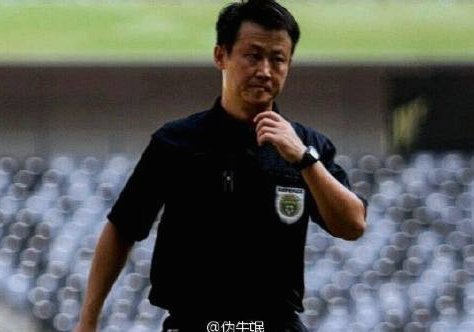 最终还没有老二，浮指导怎么想的，就是和球迷过不去，会有两个潜在危机